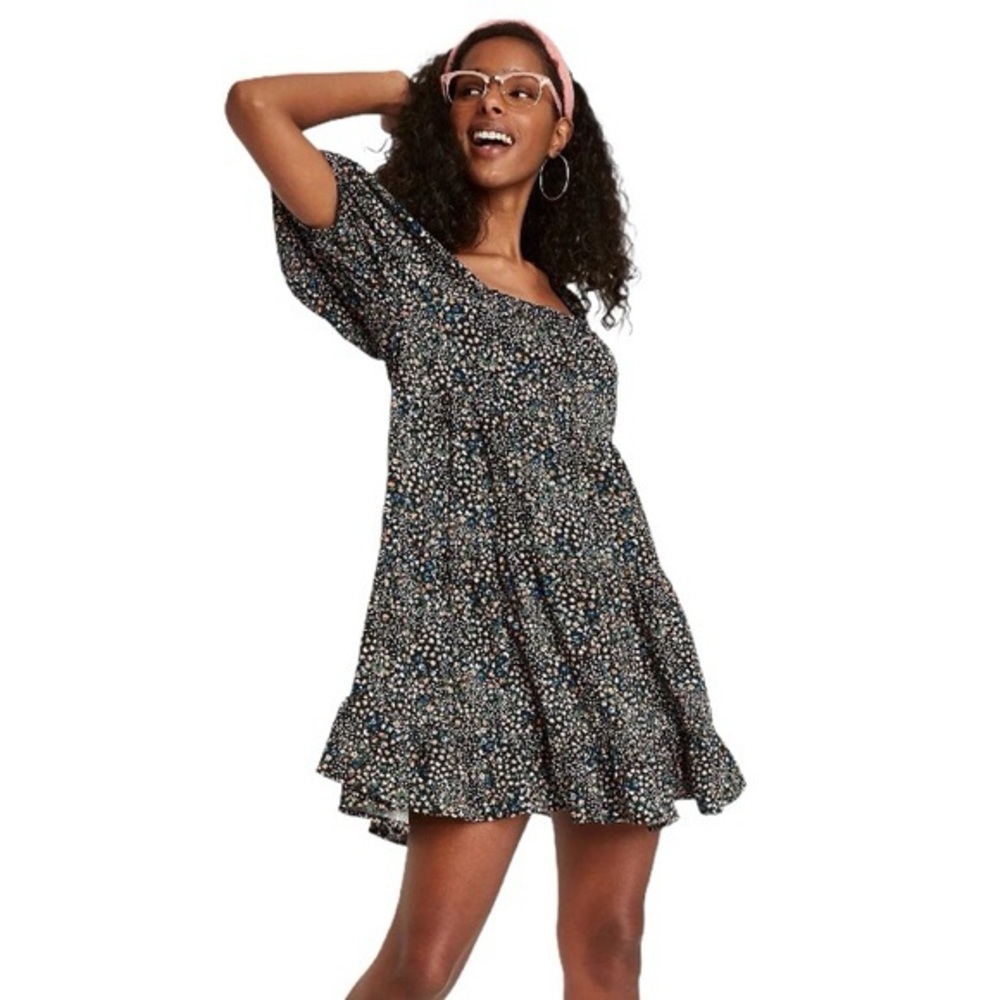 Wild Fable Black Floral Tiered Mini Dress Square Neck Flutter Sleeve Large